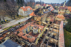Ogień strawił uzdrowisko w Szczawnie-Zdroju. Zobacz ogrom zniszczeń 