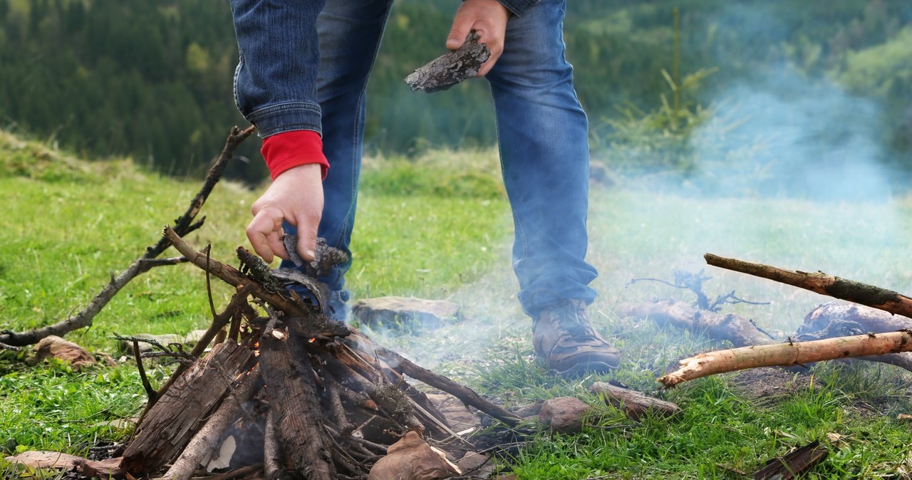 Ognisko na działce ROD jest zabronione zakazem, który wynika z regulaminu ROD. /123RF/PICSEL