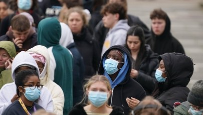 ​Ognisko poważnej choroby w Anglii. Zmarły dwie młode osoby