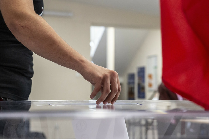 Ogólnokrajowe referendum 15 października. Sejm podjął decyzję