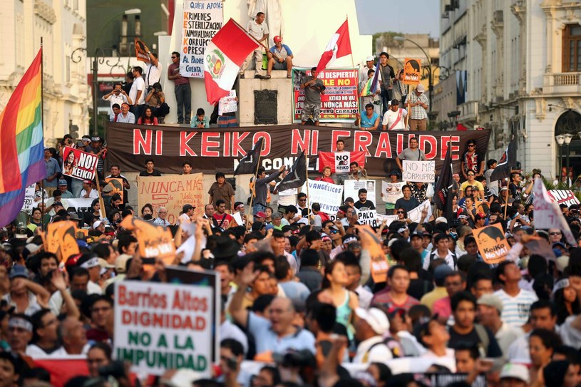 Ogólnokrajowy protest przeciw Keiko Fujimori /PAP/EPA