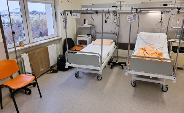 Ograniczenia zabiegów i narastające długi. Szpitale regionu czekają na 70 mln zł
