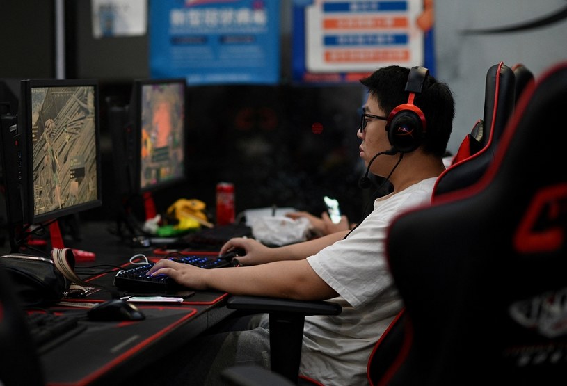 Ograniczenie dostępu do gier wydaje się być mocno drastyczne, czy okaże się skuteczne? /AFP