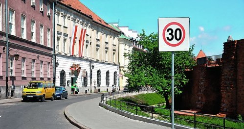 Ograniczona prędkość /Motor