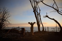 Ogrom zniszczeń po pożarach w hrabstwie Los Angeles