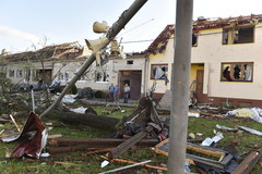 Ogrom zniszczeń po tornadzie w Czechach. Przerażające zdjęcia 
