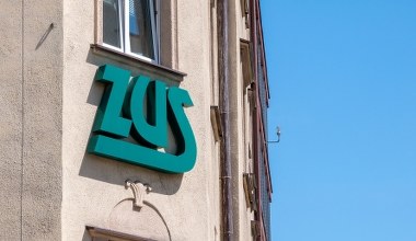 Ogromna emerytura w Łodzi. ZUS wypłaca mu 9 średnich świadczeń naraz