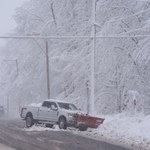 Ogromne opady śniegu w USA. Groźny "efekt jeziora"