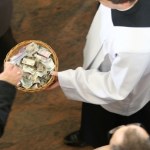 Ogromne wydatki na Kościół z budżetu państwa. W 2026 roku sięgną 272 mln zł