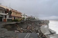 Ogromne zniszczenia na Sycylii po przejściu cyklonu Harry. Galeria