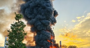 Ogromny pożar hali w Płocku. Nowe informacje