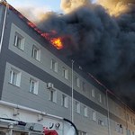 Ogromny pożar magazynu w Wołgogradzie. Kłęby dymu nad miastem