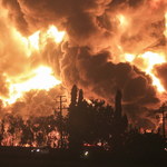 Ogromny pożar w rafinerii w Indonezji. 500 osób ewakuowano 