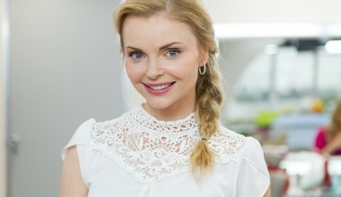 Ojca Izy Miko znają w Polsce chyba wszyscy. Brat aktorki też związany jest z show-biznesem. To nie byle kto