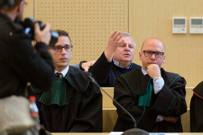 Ojciec Ewy Tylman na sali sądowej podczas rozprawy /Jakub Kaczmarczyk /PAP