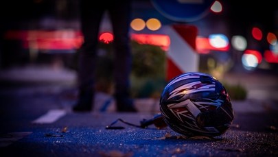 Ojciec i syn ofiarami tragicznego wypadku na Wisłostradzie. Zarzuty i areszt dla sprawców