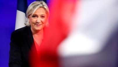 Ojciec Marine Le Pen: Położyła kampanię