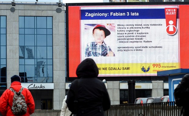 Ojciec podejrzany o porwanie 3-letniego Fabiana ma wygłosić w Sejmie prelekcję