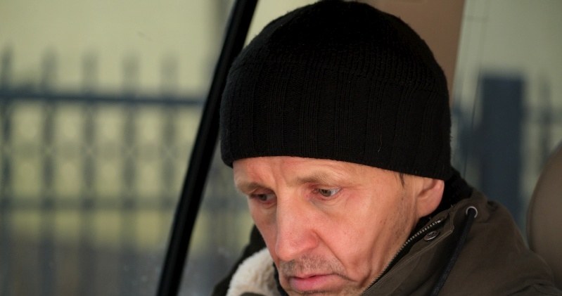 Okaże się w końcu, kto pomaga Święcickiemu (Artur Paczesny) /Źródło: AIM