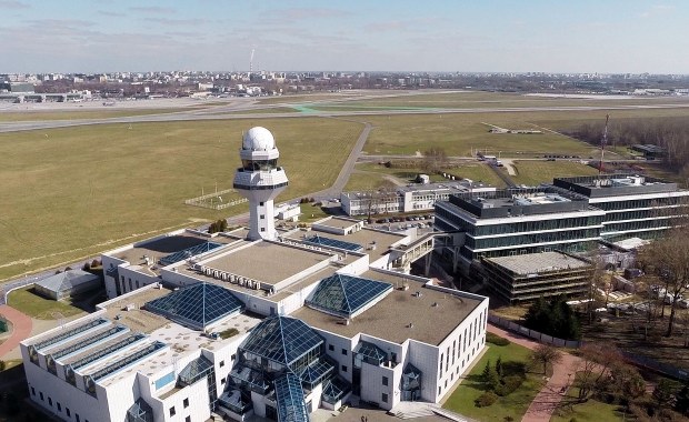 Okęcie i Modlin jednak nie zostaną zlikwidowane? Wild: "Modlin musi zostać". Chopin: "Rozmawiajmy"