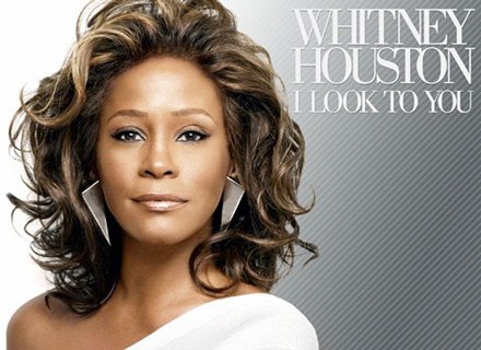 Okładka albumu "I Look To You" Whitney Houston /
