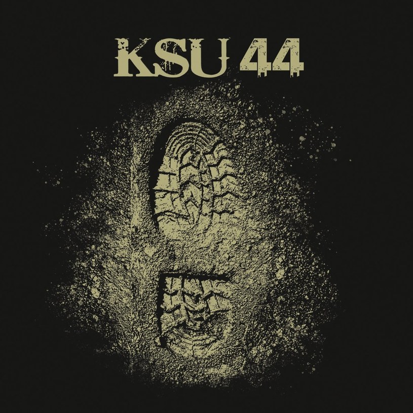 Okładka albumu KSU "44" /materiały prasowe