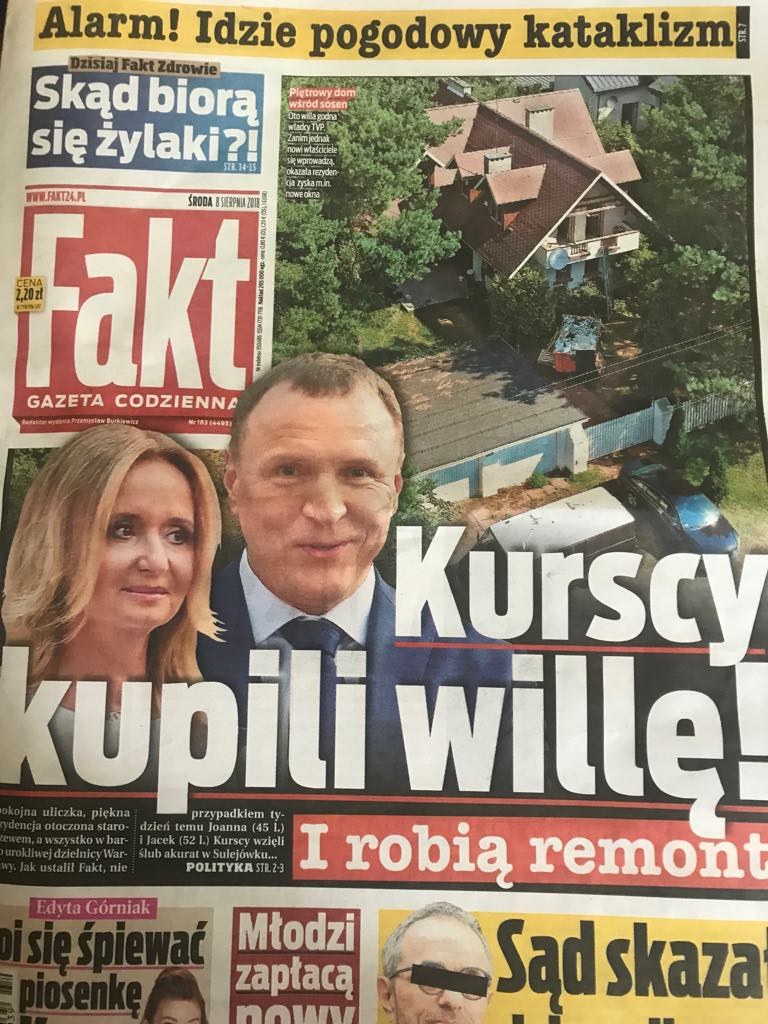 Okładka najnowszego "Faktu" z nowym domem Kurskich /materiały prasowe