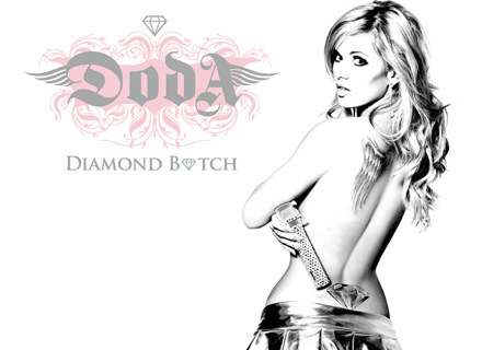 Okładka płyty "Diamond Bitch" Dody /