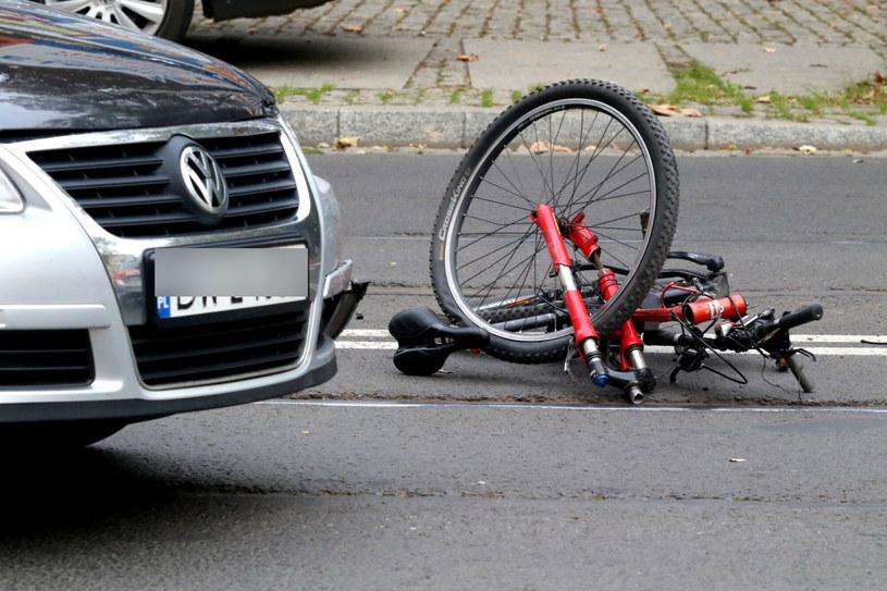 Około 2/3 wypadków z udziałem rowerzystów powodują kierowcy. Za pozostałą część odpowiadają sami rowerzyści /Jarosław Jakubczak / Polska Press /East News