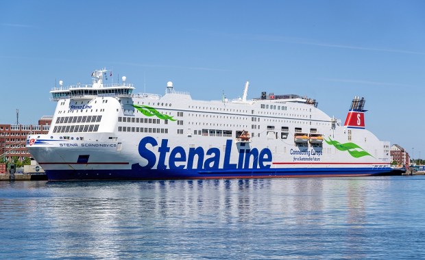 Około 200 osób utknęło na promie. Mieli płynąć do Gdyni