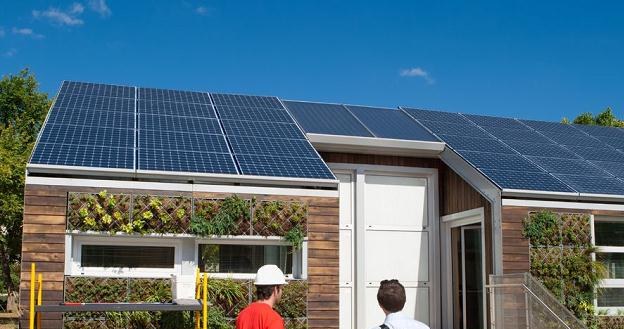 Około trzech czwartych zużycia energii jest przeznaczane na ogrzewanie domu /&copy;123RF/PICSEL