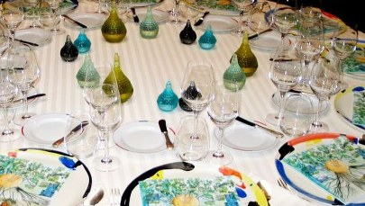 Okradali drogie restauracje i ich klientów. Wpadli dzięki monitoringowi