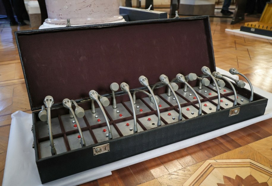 Okrągły Stół znika z Pałacu Prezydenckiego; grudzień 2025 /Anita Walczewska/East News /East News