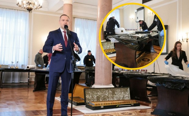 Okrągły Stół znika z Pałacu Prezydenckiego. Nawrocki: Nie można go idealizować