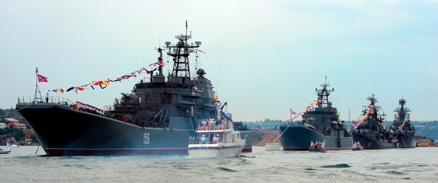 Okręty bojowe rosyjskiej Floty Czarnomorskiej. Zdjęcie archiwalne z 27 lipca 2008 roku /ARTUR SHVARTS /PAP/EPA