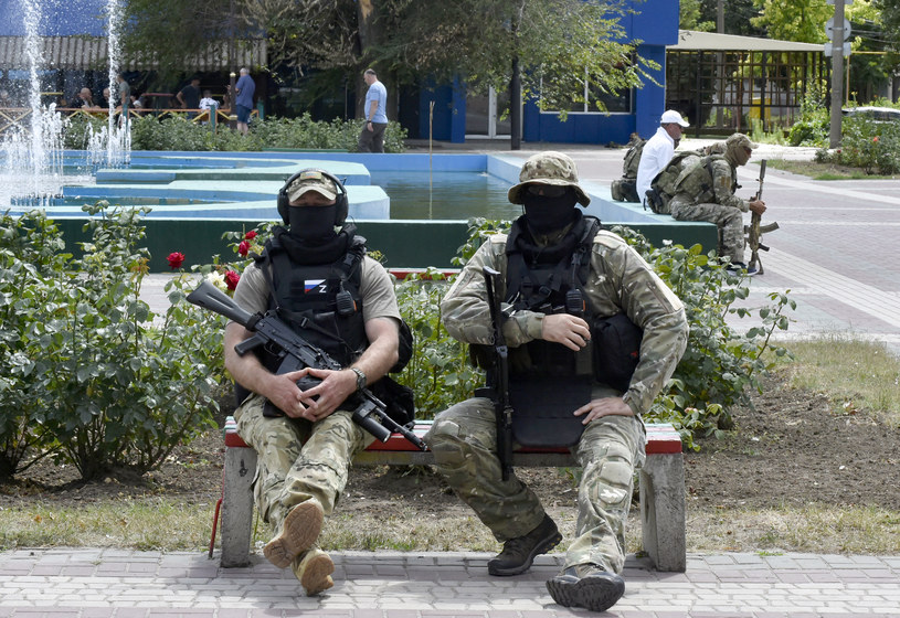 Okupacja Melitopla trwa. Jeden z żołnierzy został nauczycielem w szkole /OLGA MALTSEVA / AFP /AFP
