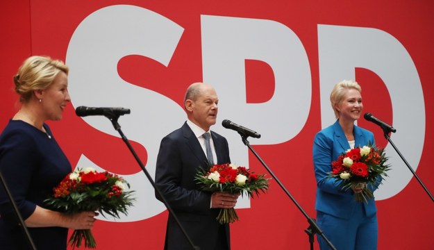 Olaf Scholz, Franziska Giffey, Manuela Schwesig /PAP/EPA