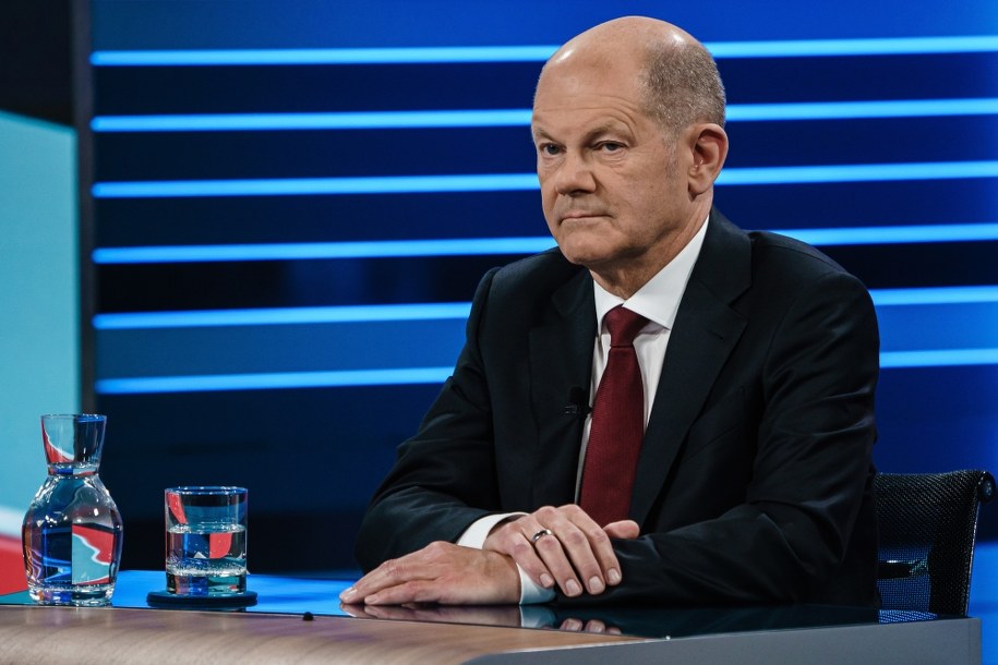 Olaf Scholz /CLEMENS BILAN / POOL /PAP/EPA