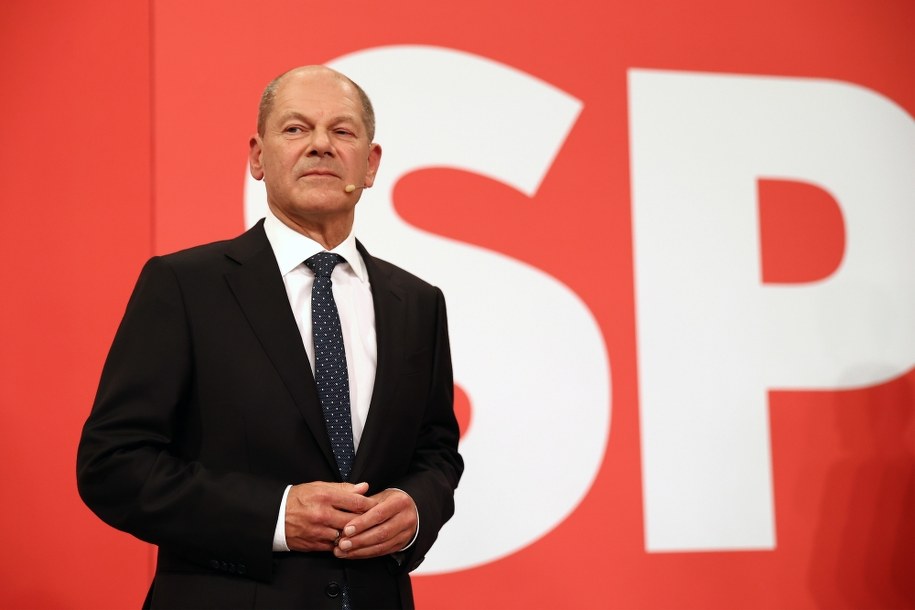 Olaf Scholz /MAJA HITIJ / POOL /PAP/EPA