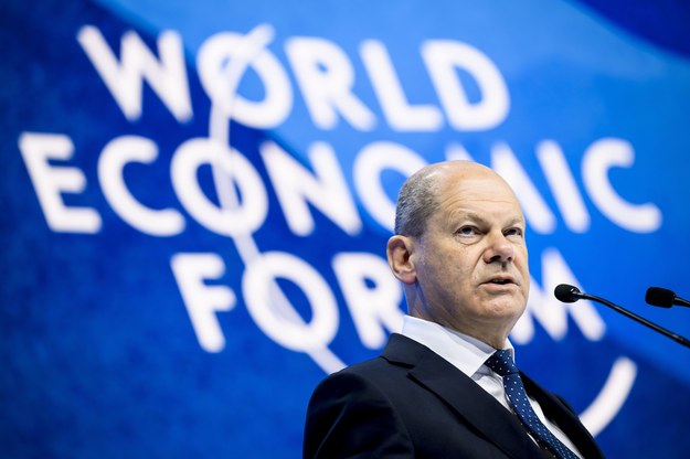 Olaf Scholz /LAURENT GILLIERON /PAP/EPA