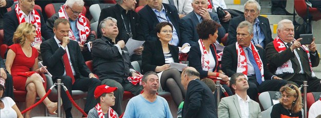 Trybuna jak poczet "władców" Polski ole ole ole ole /. /PAP