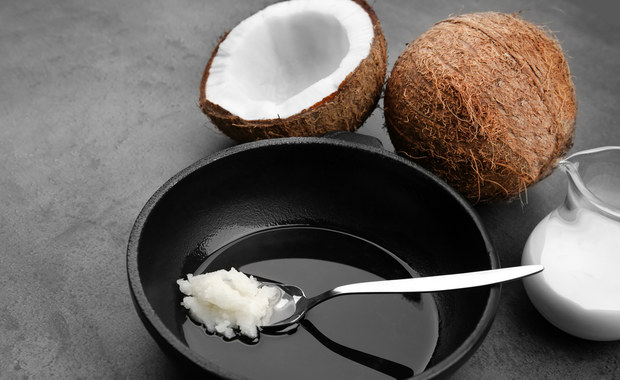 Olej kokosowy – za i przeciw. Komentarz dietetyka  