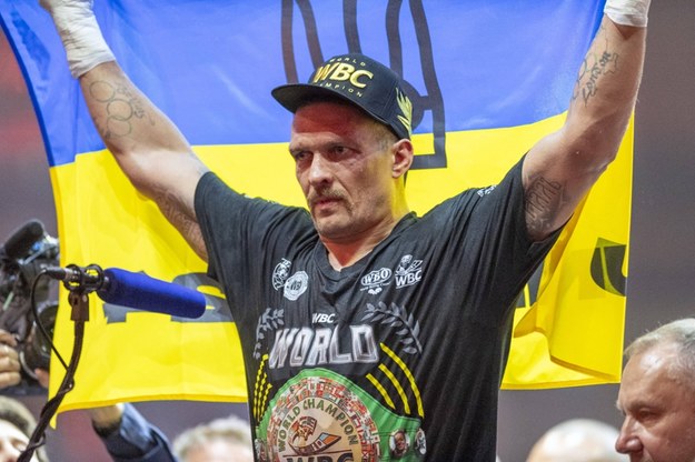 Oleksandr Usyk po walce z Tysonem Fury /Mohammed Saad / Anadolu/ABACAPRESS.COM/PAP /PAP