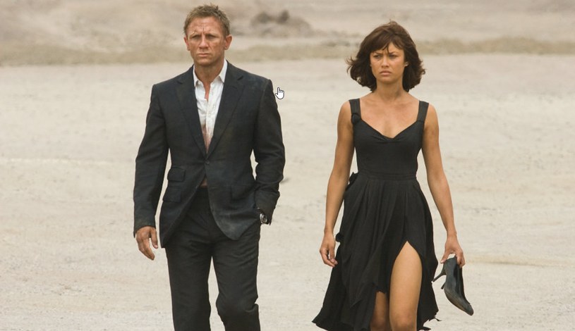 Olga Kurylenko i Daniel Craig w filmie "Quantum of Solace" /materiały prasowe