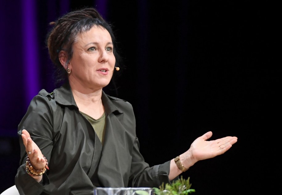 Olga Tokarczuk podczas spotkania z czytelnikami /	Jacek Bednarczyk   /PAP