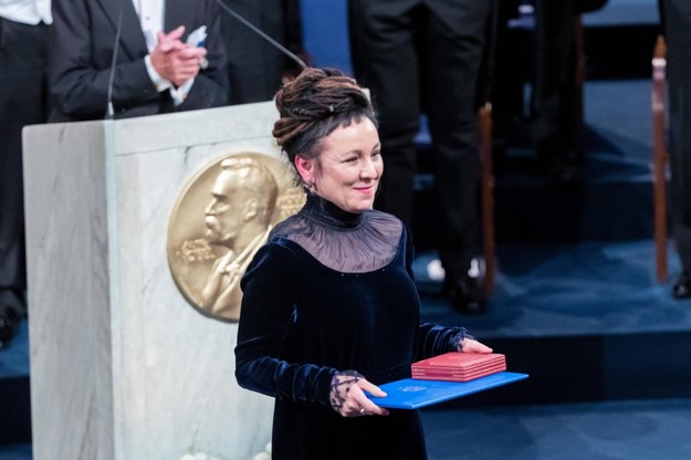 Olga Tokarczuk podczas ubiegłorocznej ceremonii wręczenia nagród Nobla /Abaca /PAP