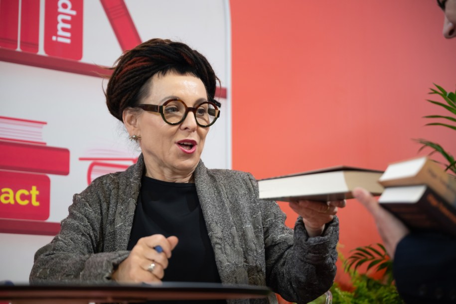 Olga Tokarczuk /	Jakub Kaczmarczyk   /PAP