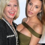 Olivia Newton-John kontaktowała się po śmierci z córką i mężem?