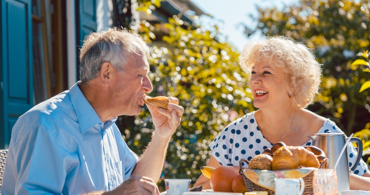 Oliwki to kluczowy element kuchni śródziemnomorskiej. Dla zdrowia jedzą je Grecy i Włosi. Są polecane seniorom i nie tylko. /Pixel