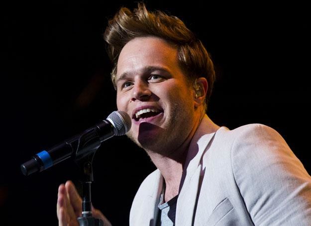 Olly Murs na scenie - fot. Tristan Fewings /Getty Images